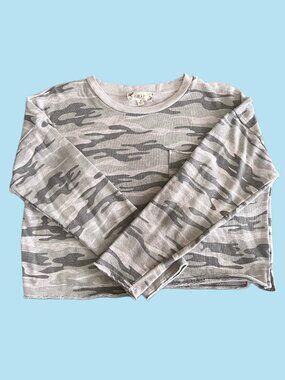 Pink Rose Gray Camo Cropped Sweatshirt Size M Casual Lounge Top